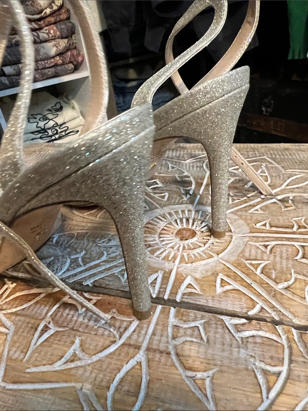 LOT Stuart Weitzman Platino Heels Sandals Gold 6.5 PLUS BONUS Pair Schutz 6.5 - Picture 7 of 15